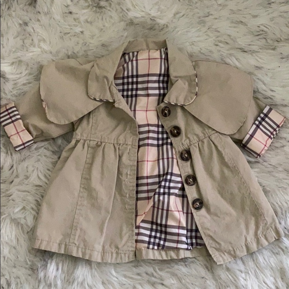 Super cute inspired coat